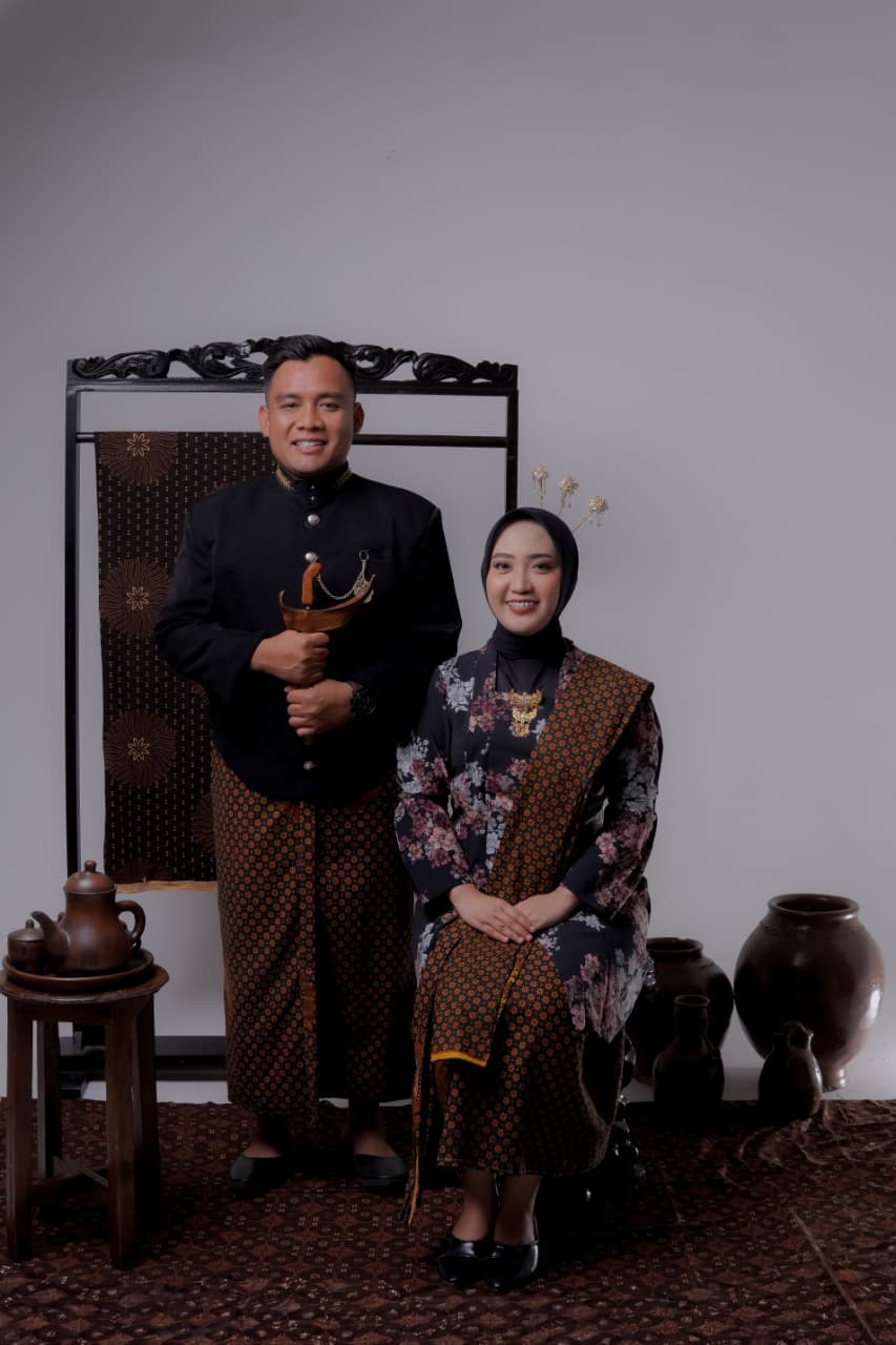 Hanik & Iqbal