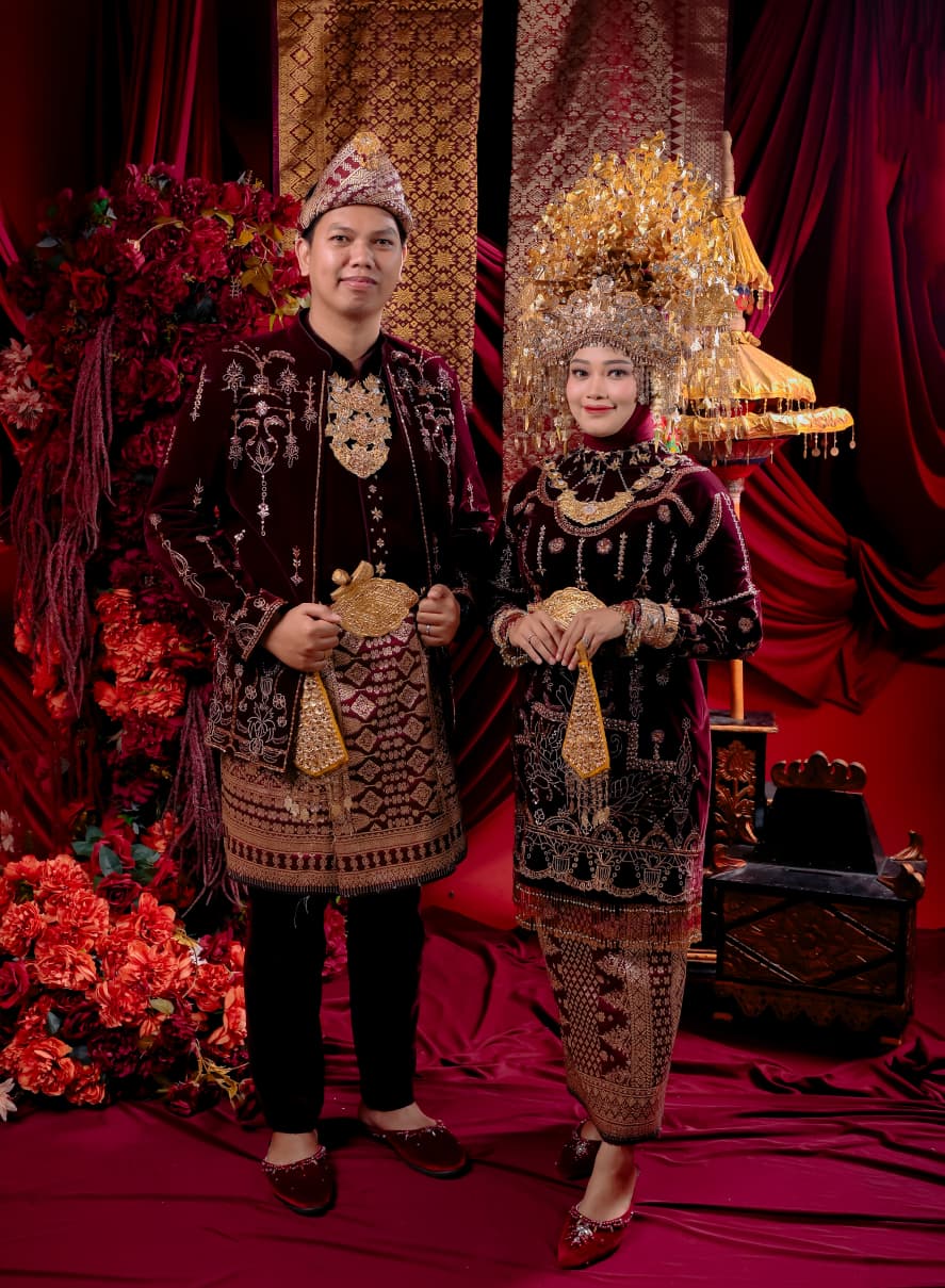 Puspa & Husni